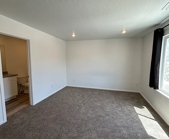 1796 N Blue Iris Ave — Photo 13