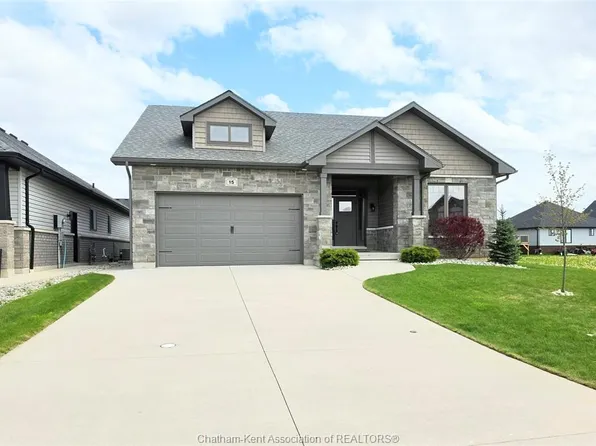 15 Sienna Ct, Chatham Kent, ON N7M 0R9