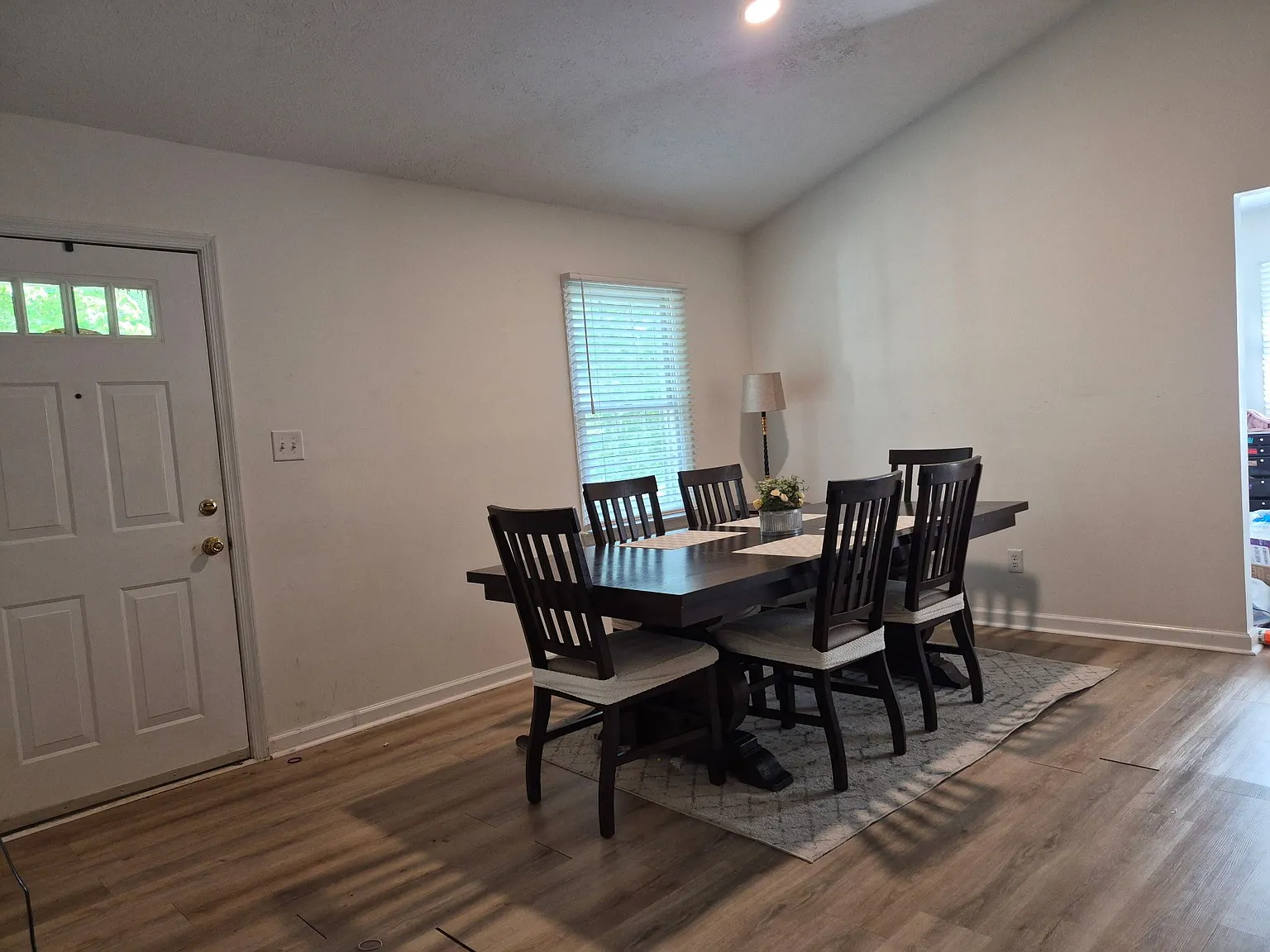 4 bed, 3.0 bath, $2,250 — Photo 3