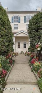 889 Crimson Court, Morganville, NJ, 07751