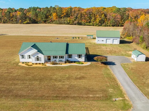 17237 Whitaker Ct, Saint Inigoes, MD 20684