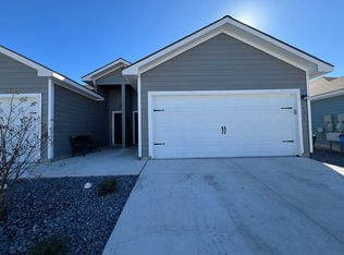 621 Ashers Pl, Seguin, TX 78155