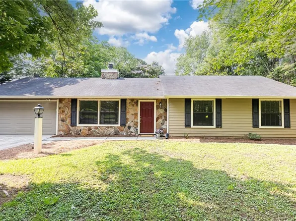 2753 Fireside Ct SE, Marietta, GA 30067