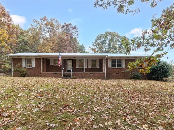 324 Elam Ave, Ramseur, NC 27316