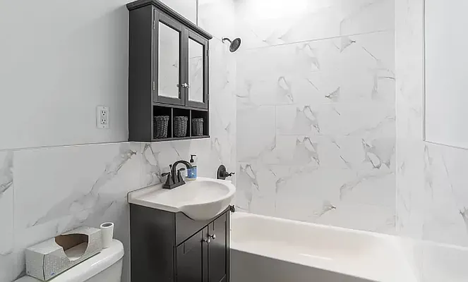 Rented by Hagstrom Management Inc | media 28