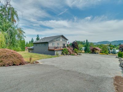 8426 SE Barbara Welch Rd, Portland, OR, 97236