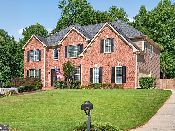 2nd image of 202 Prestwick Dr