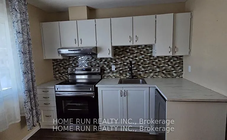 1994 Greenway Park Ln — Photo 7