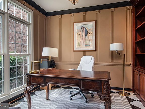 3rd image of 10110 Ratcliffe Manor Dr