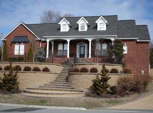 5721 Bridgehampton Dr, Powell, TN 37849