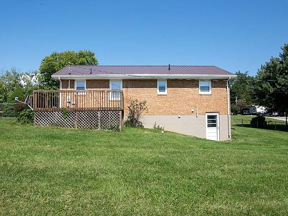 2nd image of 5770 Dalton Dr