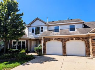 23 Willow Pkwy, Buffalo Grove, IL 60089