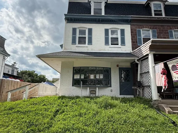 1321 Dekalb St, Norristown, PA 19401
