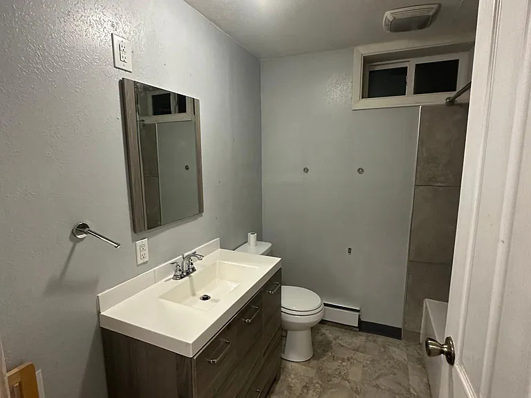 2703 W 31st Ave #B — Photo 14