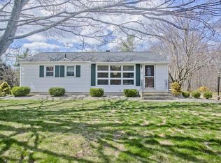 47 Hewitt St, West Springfield, MA 01089