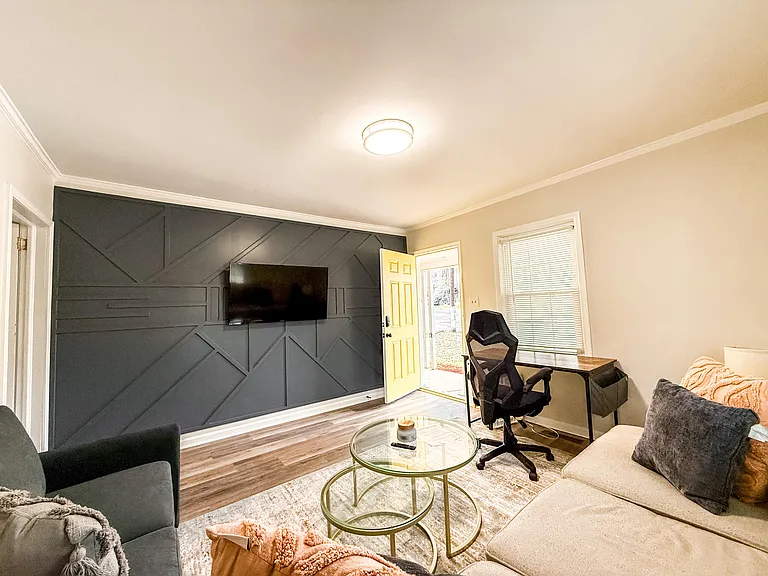 1008 Juniper St — Photo 10