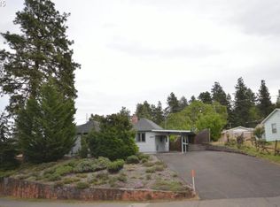 1814 W Scenic Dr, The Dalles, OR