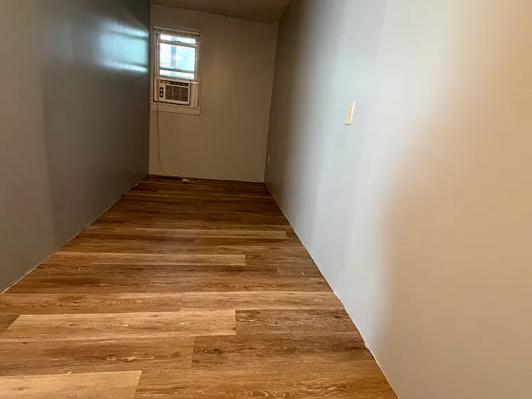 89 Walnut St #2 — Photo 2