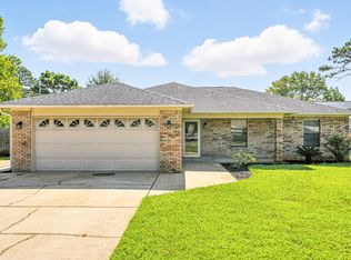 436 Oakdale Ave N, Mary Esther, FL 32569