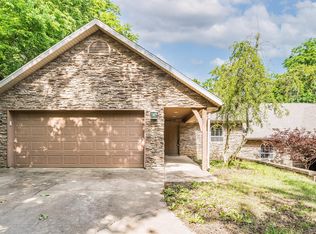2127 E Oaks Dr #1, Fayetteville, AR 72704