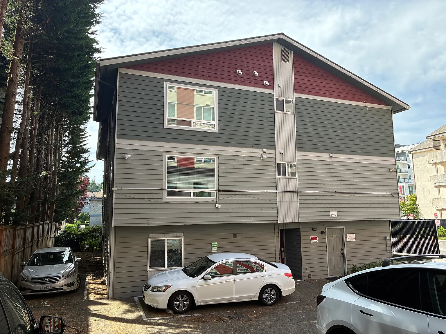 Studio, 400 sqft, $1,090 — Photo 4