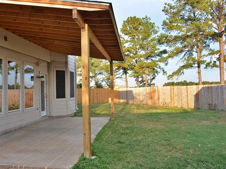 12802 Mills Trail Ln — Photo 16