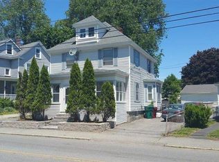 658 Stevens St, Lowell, MA 01851