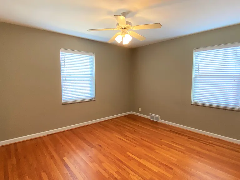 7464 Delmar Blvd #2W — Photo 9