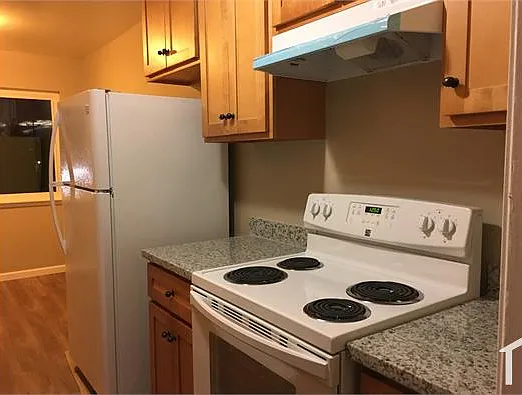 755 E Duane Ave #H — Photo 18