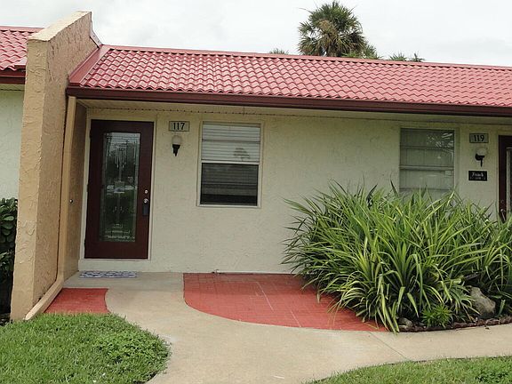 2nd image of 117 Golden River Drive
