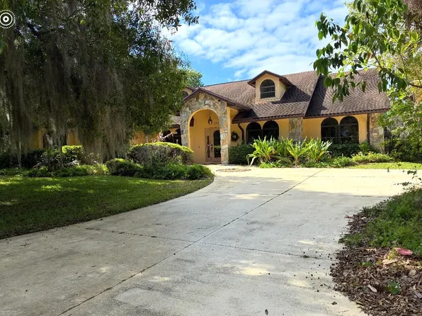 197 Tumblin Kling Road, Fort Pierce, FL 34982