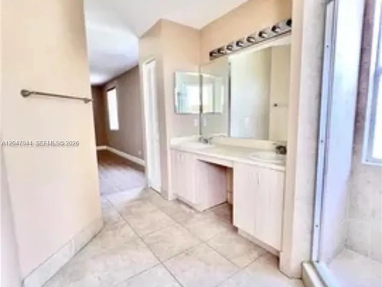 8291 SW 44th Pl — Photo 22