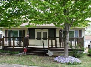 1104 N Dearborn St, Augusta, KS 67010
