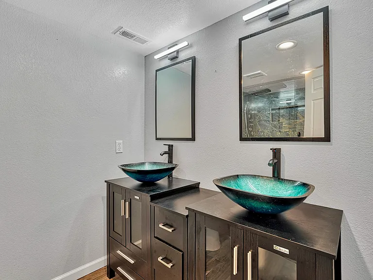8406 Green Island Cir — Photo 50