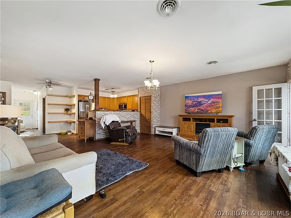 5th image of 250 Northview Rd