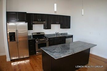 1st image of 501 Roosevelt Ave Unit 303