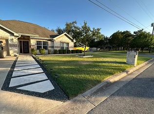 402 Apache Trl, Leander, TX 78641