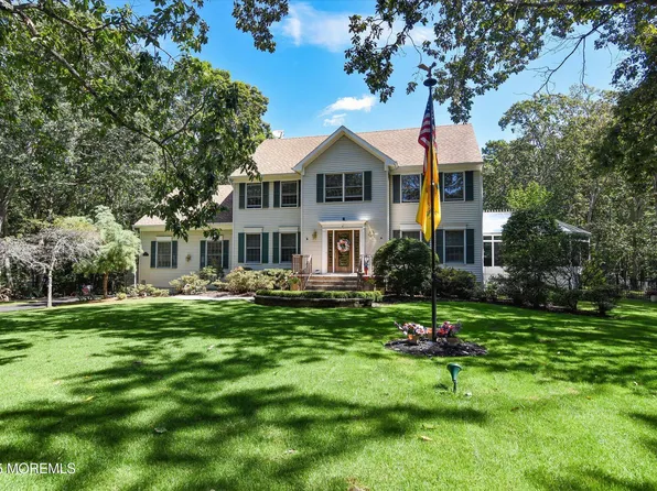 14 Bittersweet Drive, Jackson, NJ 08527