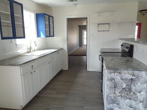 3rd image of 4603 Lehigh St