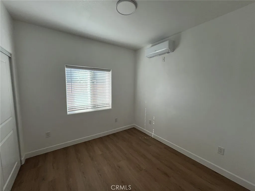 2 bed, 730 sqft, $2,700 — Photo 4
