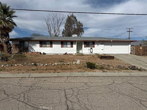 2nd image of 13970 Fir St