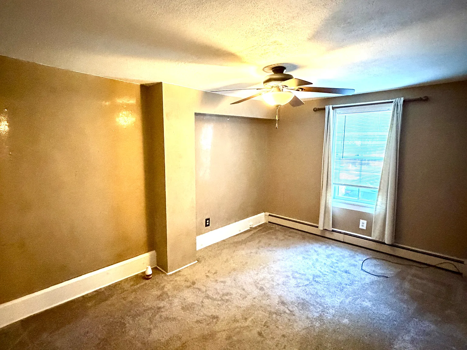 1 bed, 1000 sqft, $1,500 — Photo 3