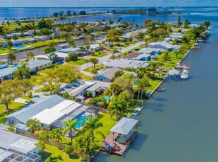 332 Barrello Ln, Cocoa Beach, FL 32931