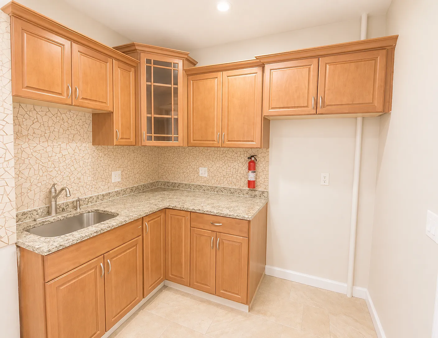 4 bed, 1350 sqft, $2,245 — Photo 1