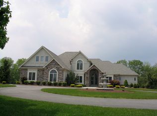 1743 Red Hawk Way, Bethlehem, PA 18015