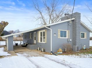 454 E Carey St, Knightstown, IN 46148