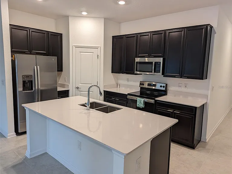 292 Pineywoods St — Photo 14