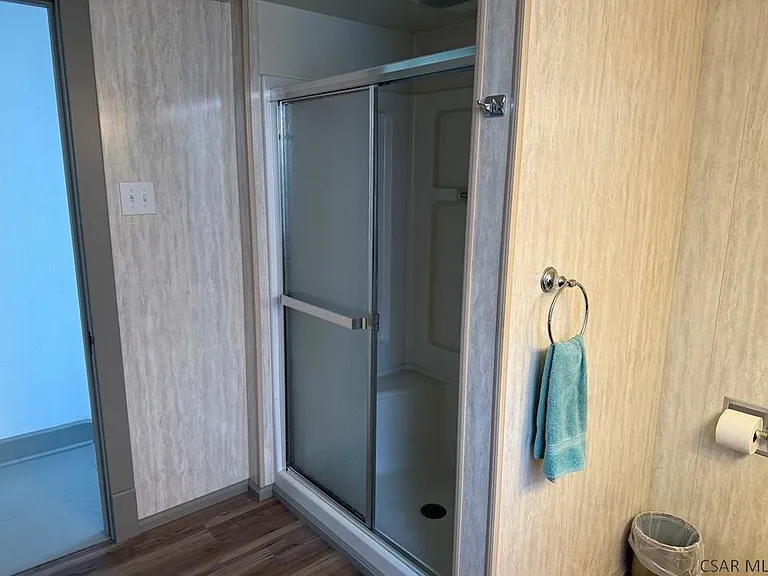 1727R Scalp Ave — Photo 20