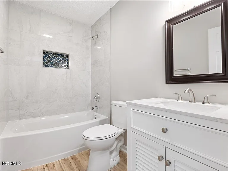 1246 Shipyard Blvd — Photo 16