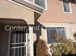 505 Circulo Floretta NW, Albuquerque, NM 87107